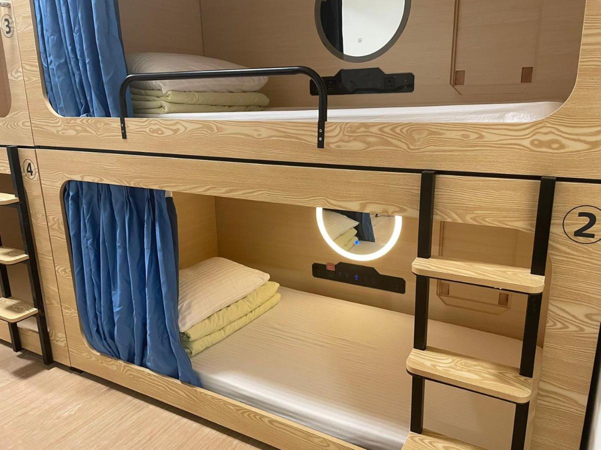 Timehouse Hong Kong Hostel Group Екстериор снимка