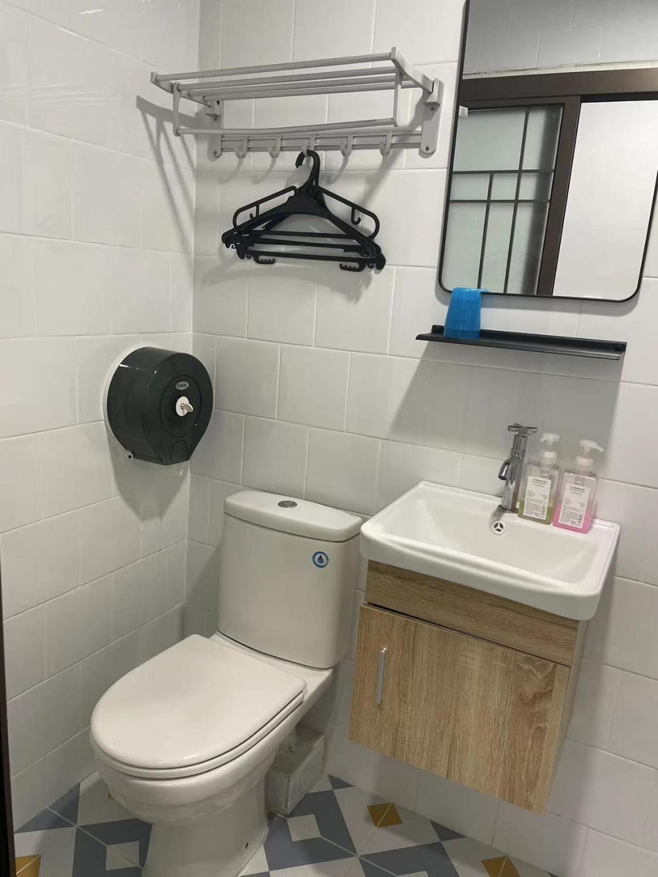 Timehouse Hong Kong Hostel Group Екстериор снимка